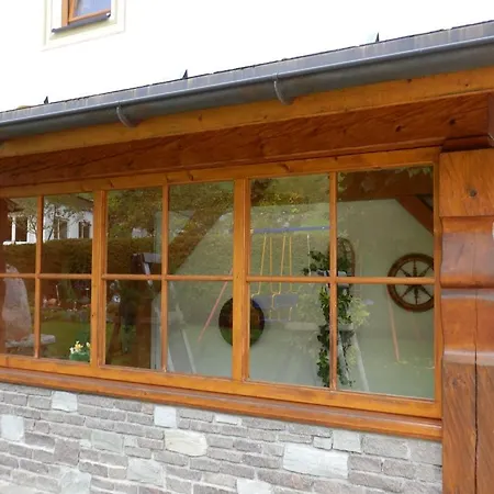 Konukevi Haus Seebach 4*