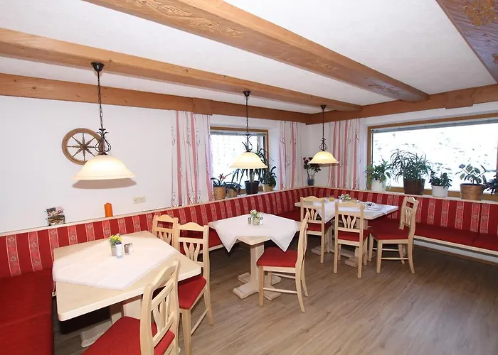 Pensionat Haus Seebach 4*